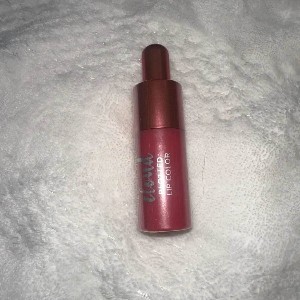 Revlon Kiss Cloud Blotted Lip Color, # 001 Pinkalicious